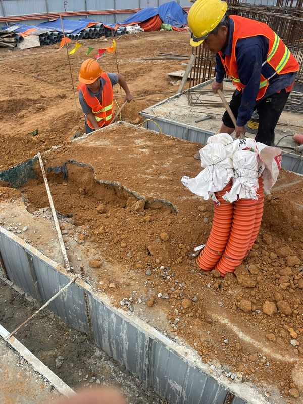 Thi công hệ thống điện